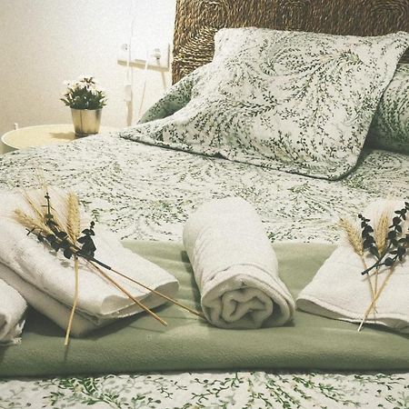 Apartamento La Teja-Parking Privado Lejlighed Carmona  Eksteriør billede